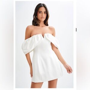 Meshki Portia Off Shoulder Satin Corset Dress - White size medium NWT